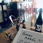 לינה וארוחת בוקר L'auberge De L'abbaye 3*